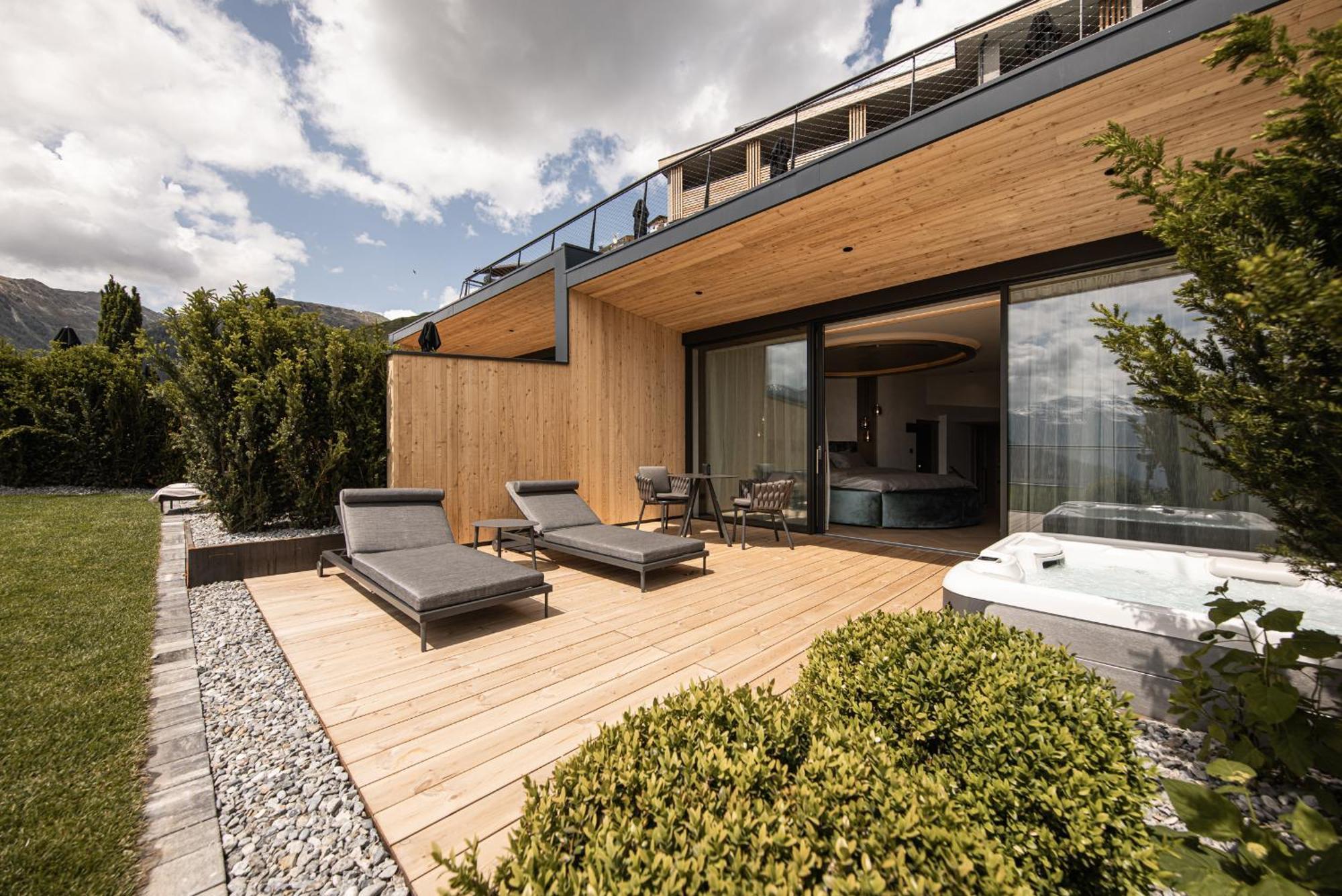 Das Gerstl Alpine Retreat Malles Venosta Exterior photo