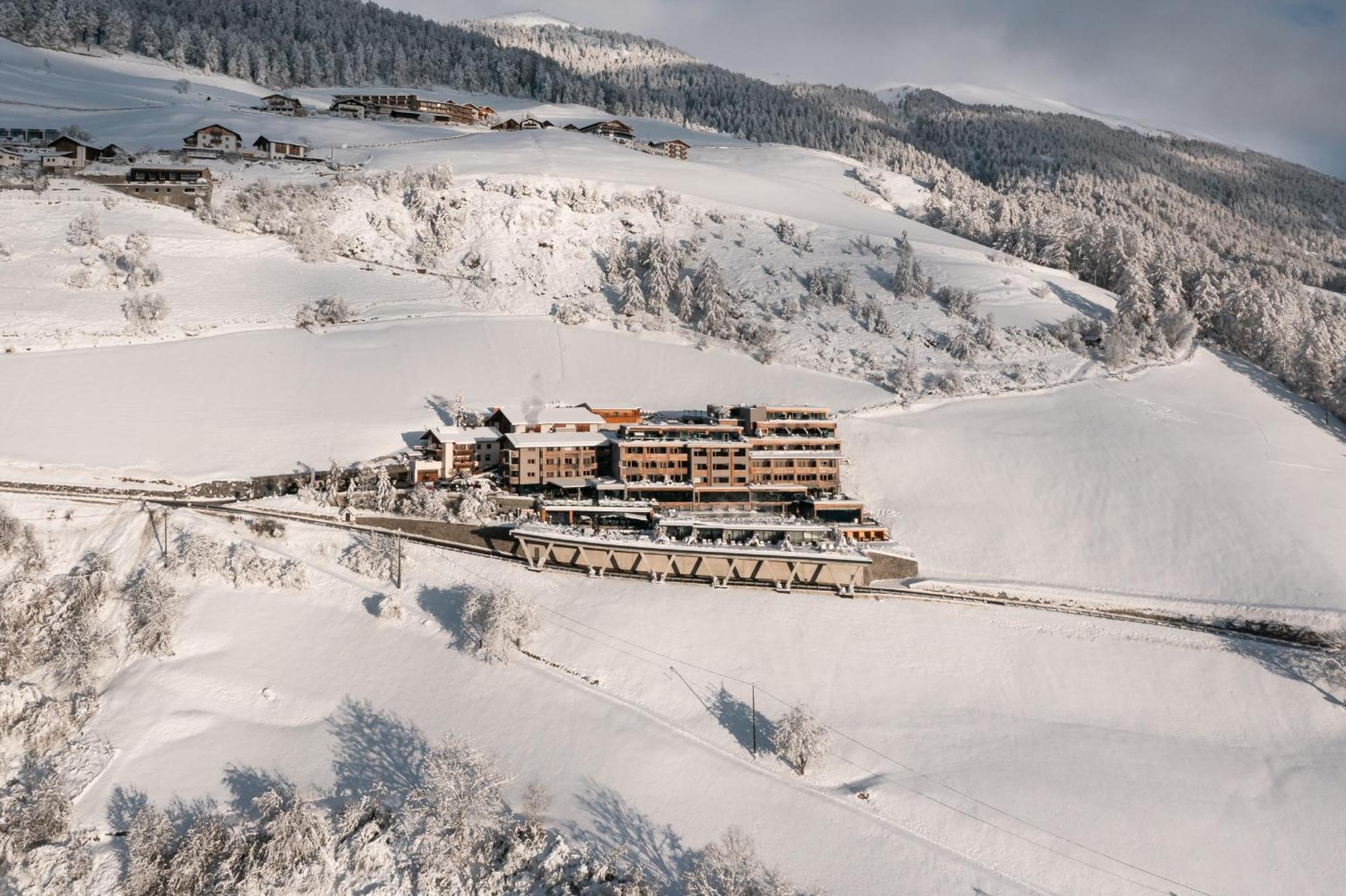 Das Gerstl Alpine Retreat Malles Venosta Exterior photo